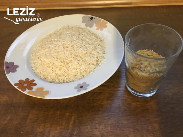 Tam Kıvamında Şehriyeli Pirinç Pilavı