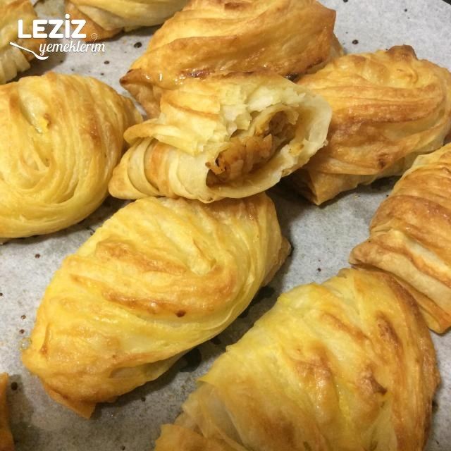 Yufkayla Midye Börek (Detaylı Resimli Anlatım)