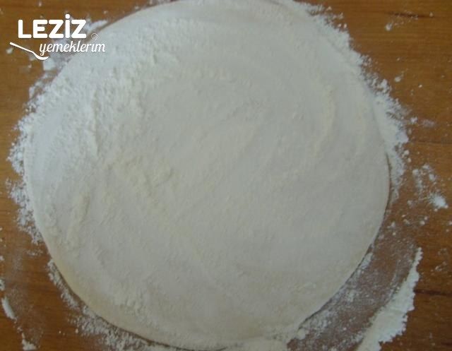 Katmer Tadında El Açması Çörek  (Tel Tel)