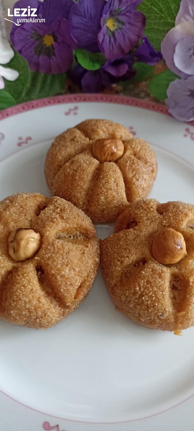 Çarkıfelek Tatlısı Tarifi