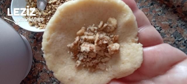 Çarkıfelek Tatlısı Tarifi