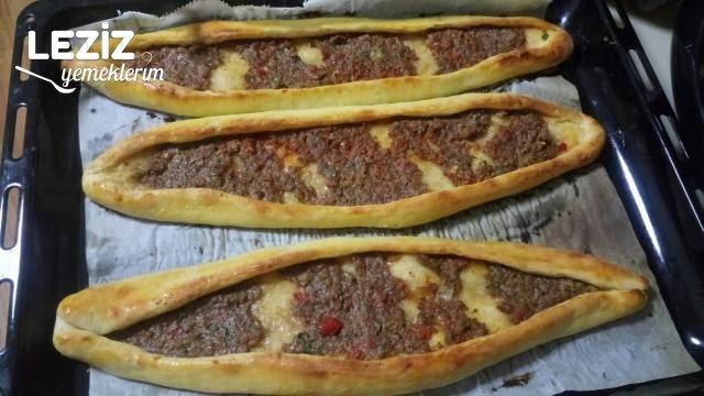 Kıymalı Pide Tarifi
