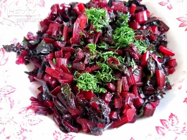 Pancar Sapı Salatası