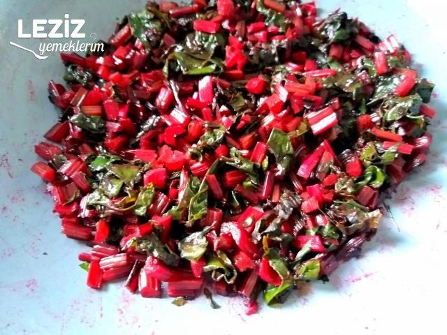 Pancar Sapı Salatası