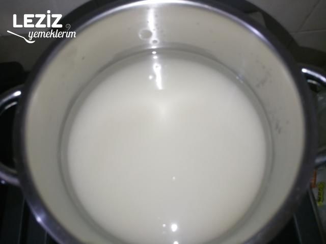 Sıvı Yağlı Nefis Un Helvası