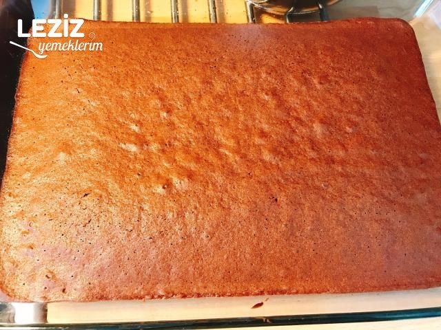 Çikolata Pudingli Dolgulu Kek