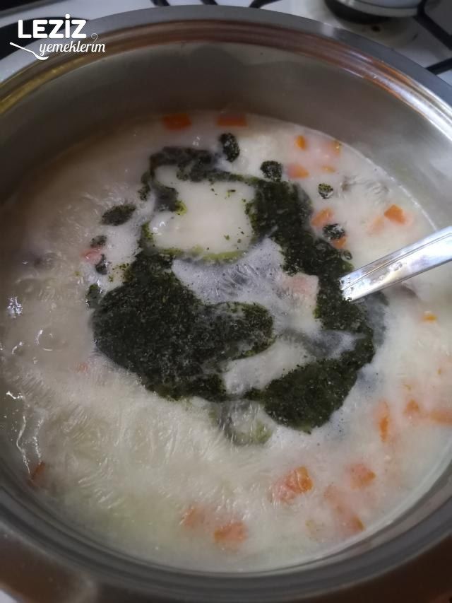 Valide Sultan Çorbası Tarifi (Saray Mutfağından)
