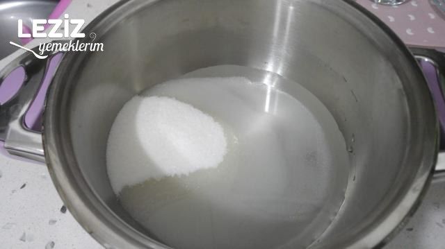 Dondurmalı İrmik Tatlısı