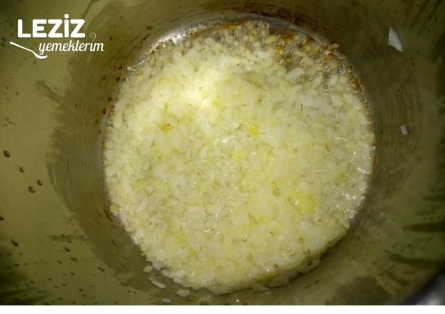 Enfes Kış Çorbası Ezogelin (Tam Kıvamında)