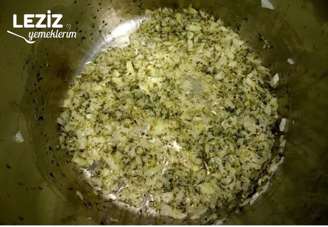 Enfes Kış Çorbası Ezogelin (Tam Kıvamında)