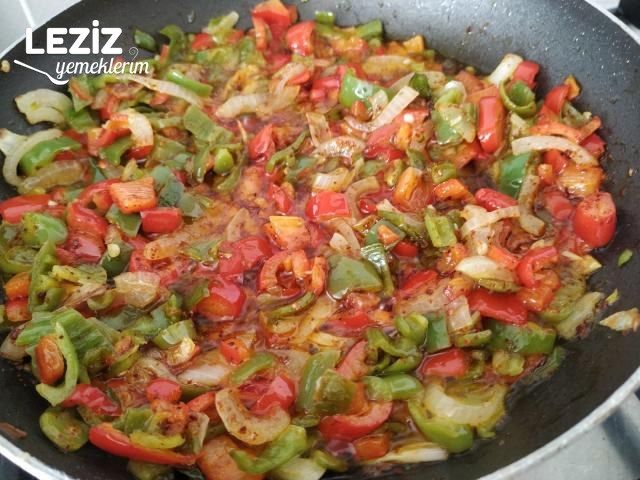 Sebzeli Çökelek Kavurması