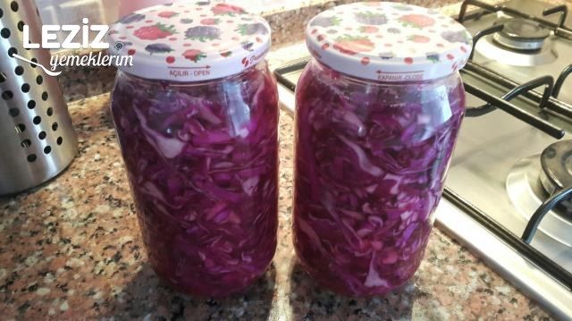 Mor Lahana Turşusu Nasıl Yapılır