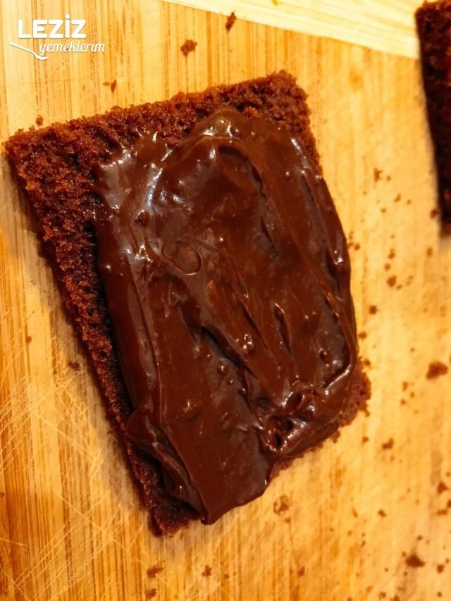Beyaz Ve Bitter Çikolatalı Pasta
