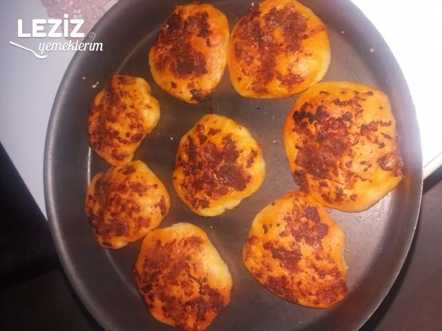 Biberli Ekmek Yapımı