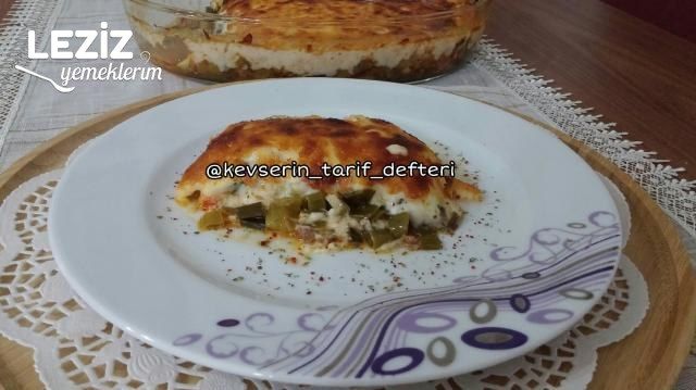 Beşamel Soslu Nefis Kıymalı Pırasa Tarifi