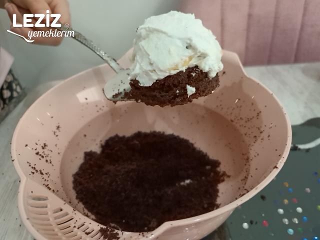 Porsiyonluk Köstebek Pasta Tarifi