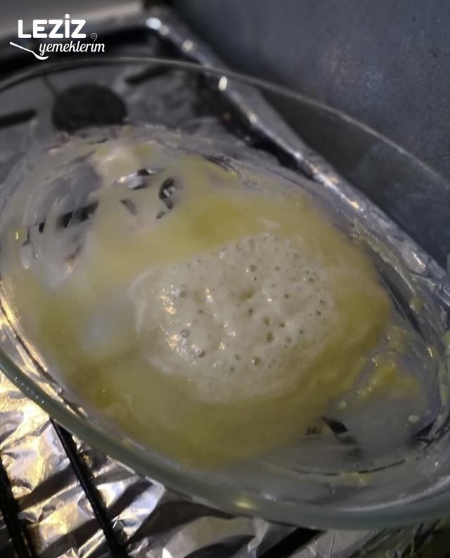 Beğendi Yatağında Mantarlı Kuzu Sote