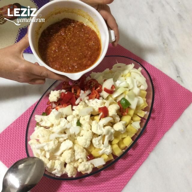 Fırında Soslu Sebzeler