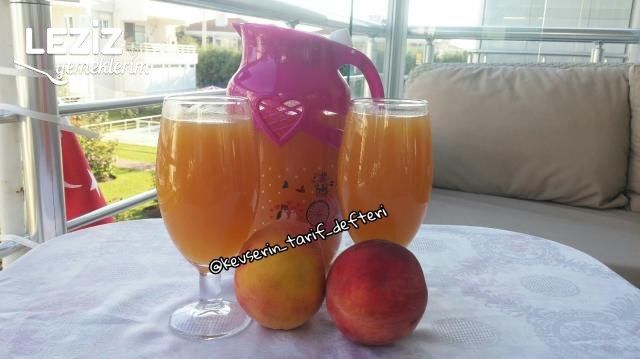 Ev Yapımı Şeftali Suyu Tarifi