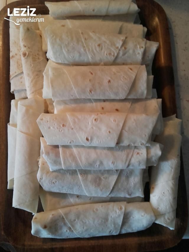 Çıtır Çıtır Paçanga Böreği Tarifi