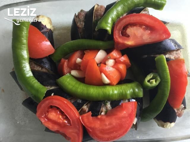 Köfteli Beli Kırık Patlıcan Kebabı