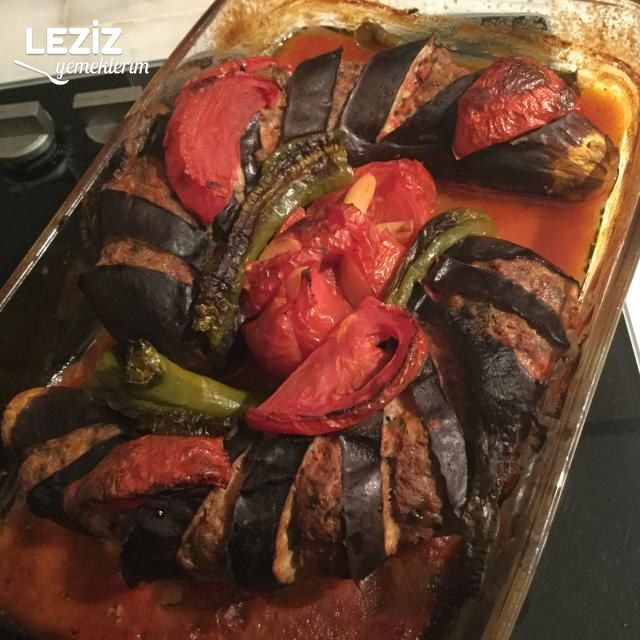 Köfteli Beli Kırık Patlıcan Kebabı