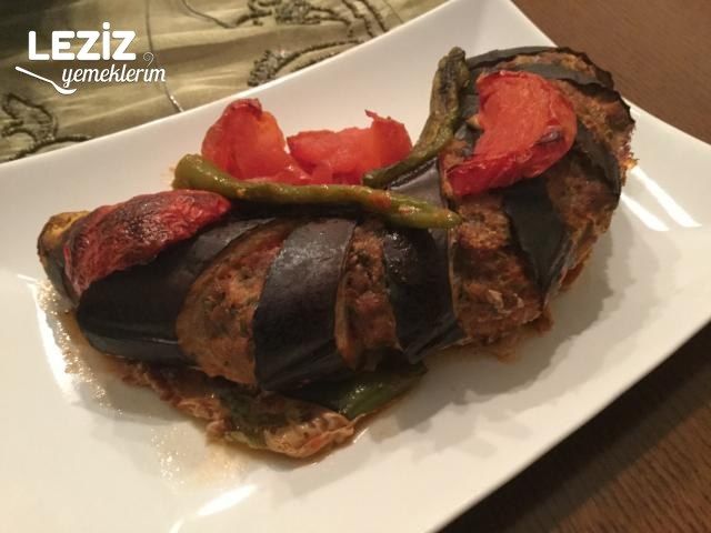 Köfteli Beli Kırık Patlıcan Kebabı