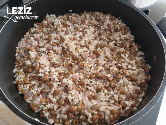 Mercimekli Pirinç Pilavı