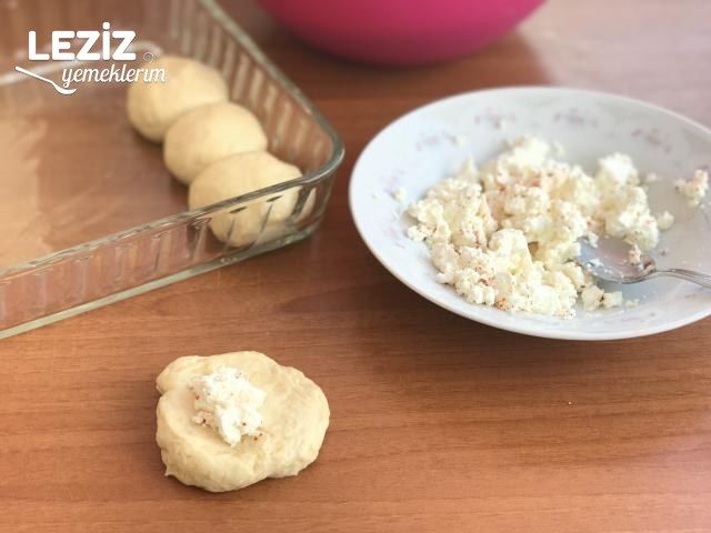 Dızmana (Göçmen Böreği)