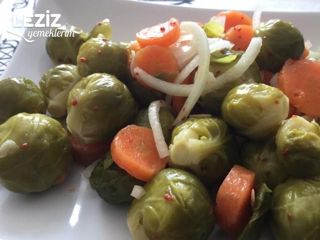 Bürüksel Lahanası Salatası Tarifi