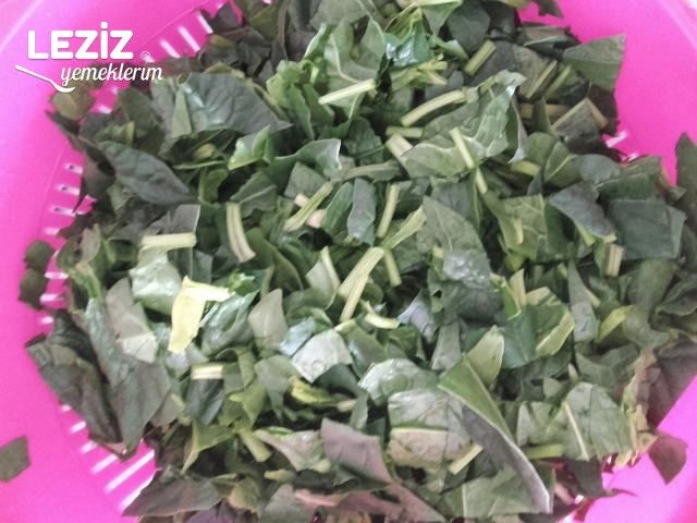 Ispanak Kavurma Nasıl Yapılır