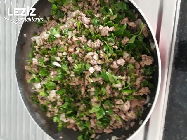 Tek Hamurda Hem Peynirli Hem Kıymalı El Açması Su Böreği