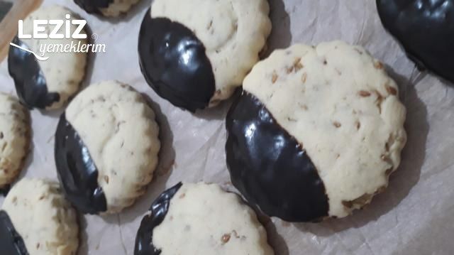 Anında Bitecek Susamlı Kurabiye