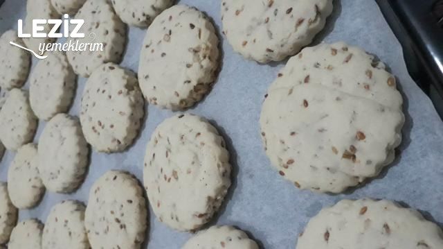 Anında Bitecek Susamlı Kurabiye