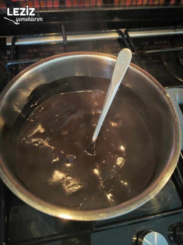 Kremalı Kedi Dili Pastası