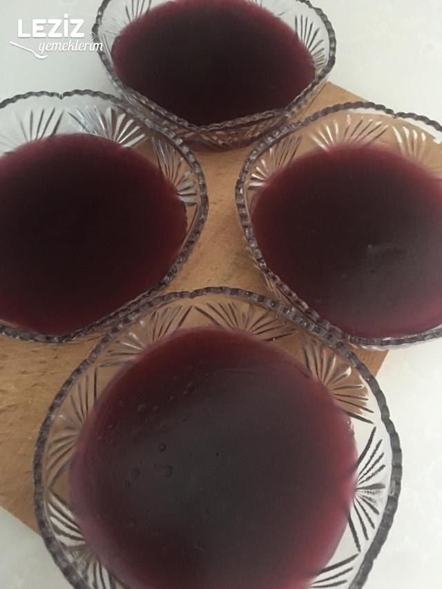 Kara Üzümlü Puding