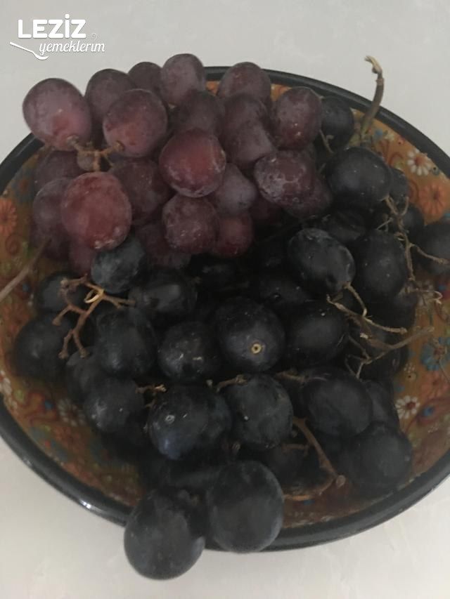 Kara Üzümlü Puding