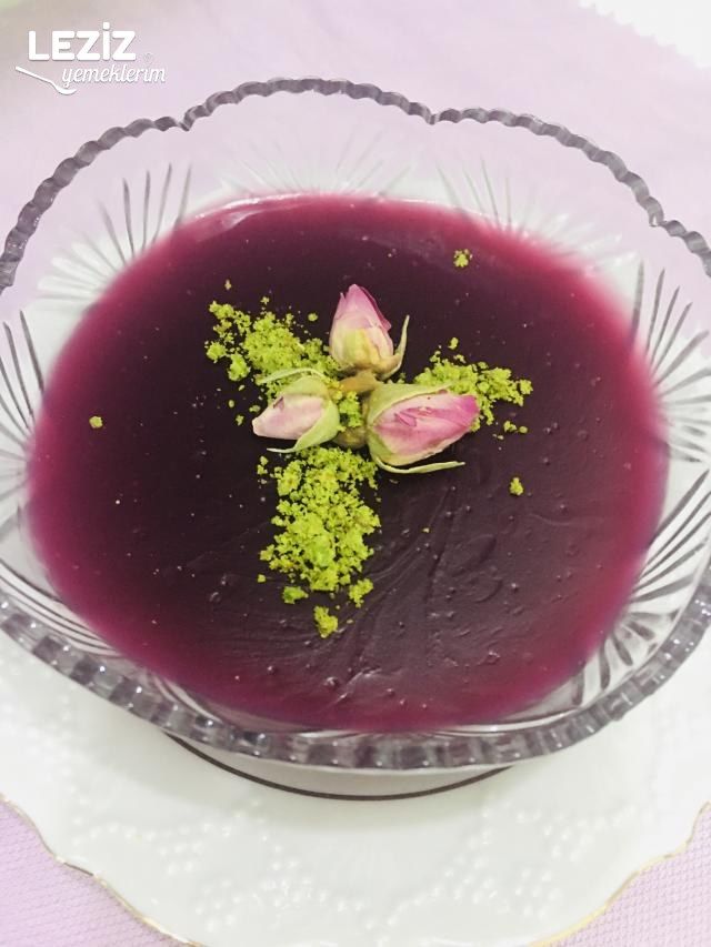 Kara Üzümlü Puding