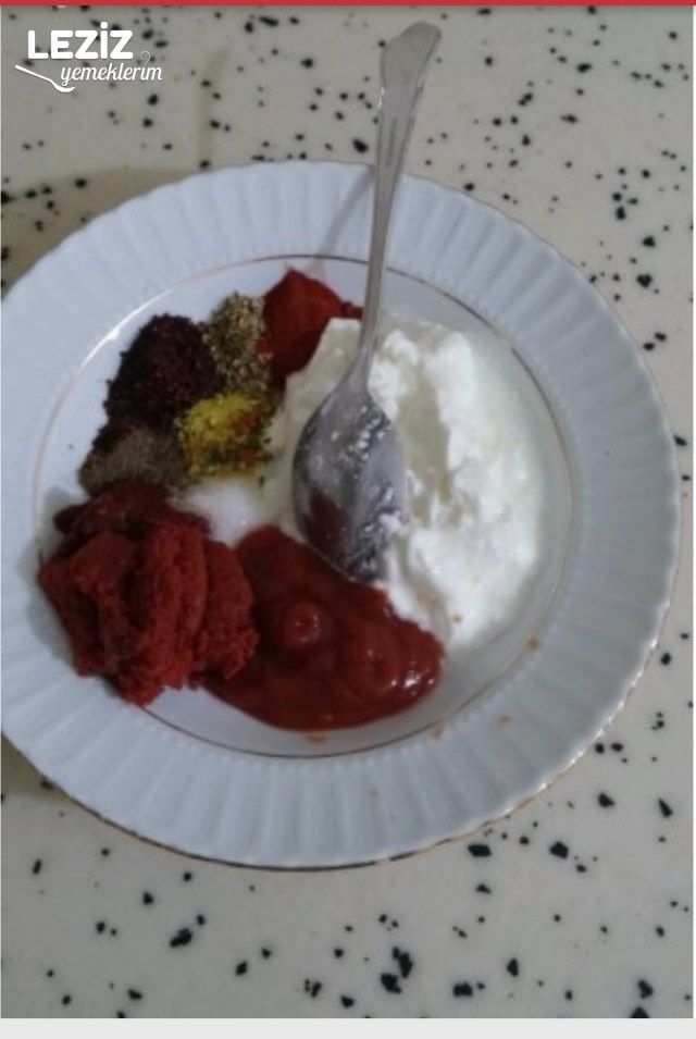 Fırında Tüm Tavuk Özel Tarifim