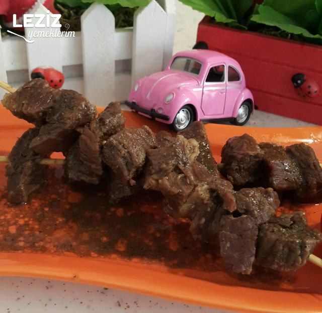 Terbiyeli Çöp Şiş