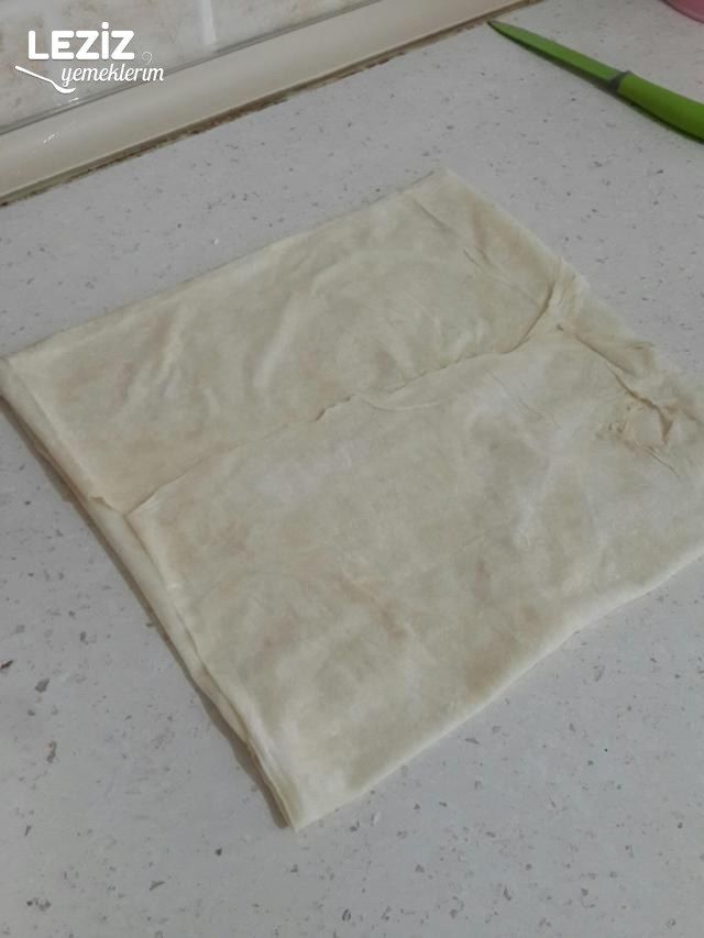 Milföy Tadında Kat Kat Börek