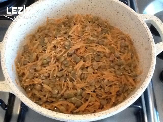 Tel Şehriyeli Ve Yeşil Mercimekli Pilav