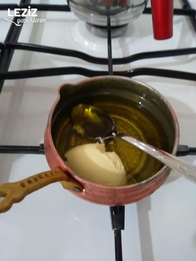 Çiçek Şehriyeli Yayla Çorbası