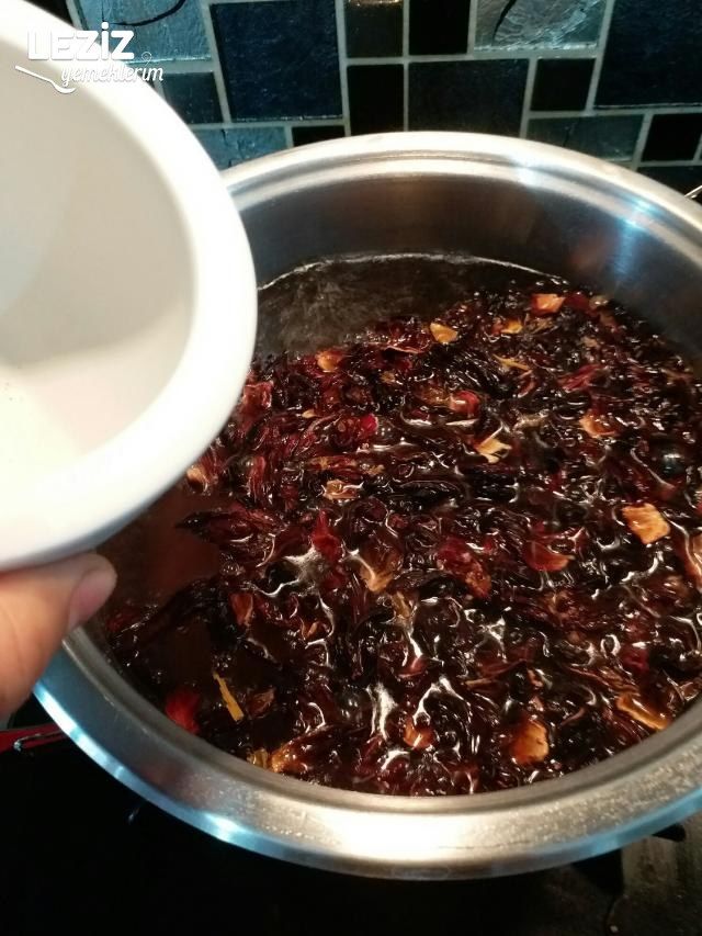 Hibiskus Şerbeti