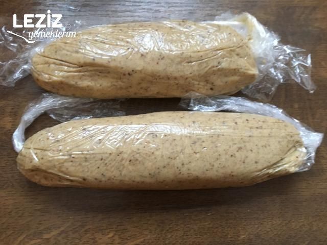 Fındıklı Karanfilli Tarçınlı Kurabiye