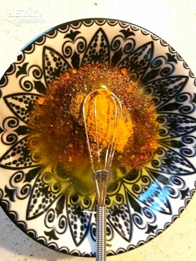 Enfes Soslu Karnabahar Ve Brokoli