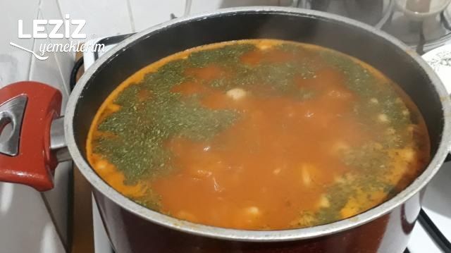 En Kolay Yüksük Çorbası Tarifi