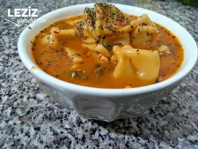 En Kolay Yüksük Çorbası Tarifi