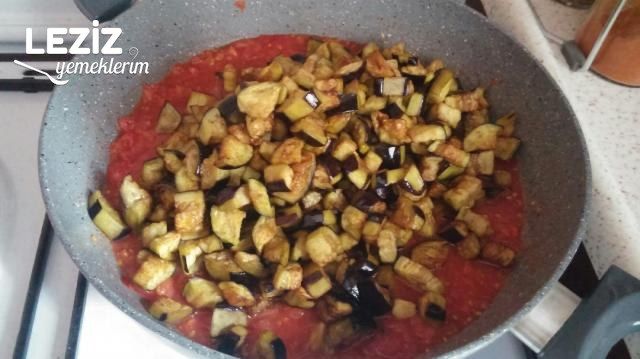Dondurucu İçin Soslu Patlıcan Kızartması