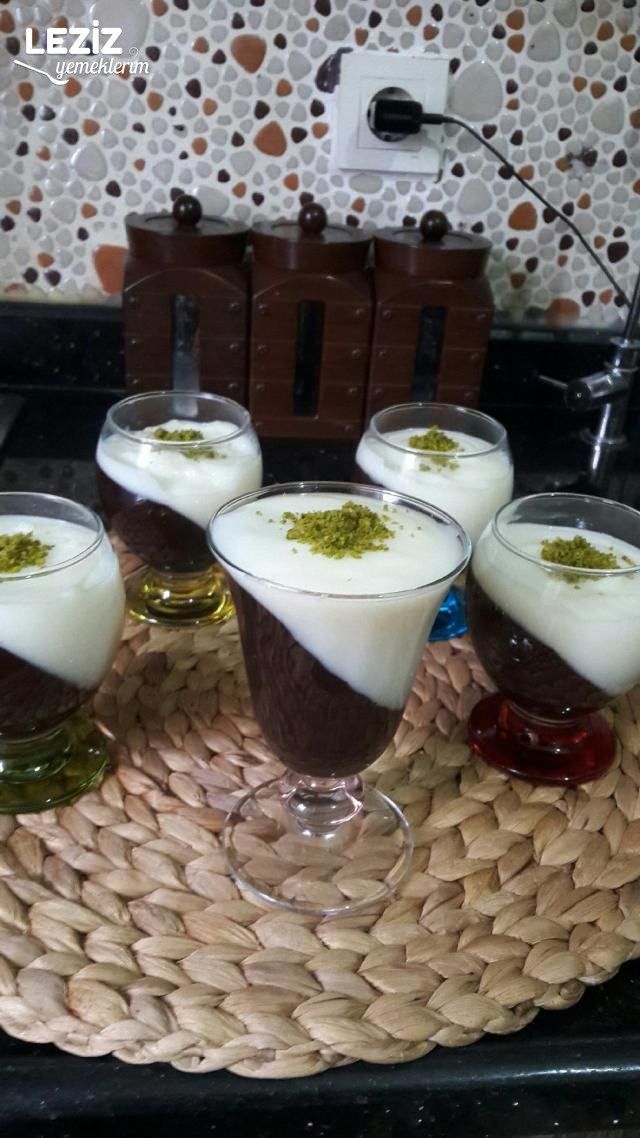 İki Renkli Muhallebi Nasıl Yapılır